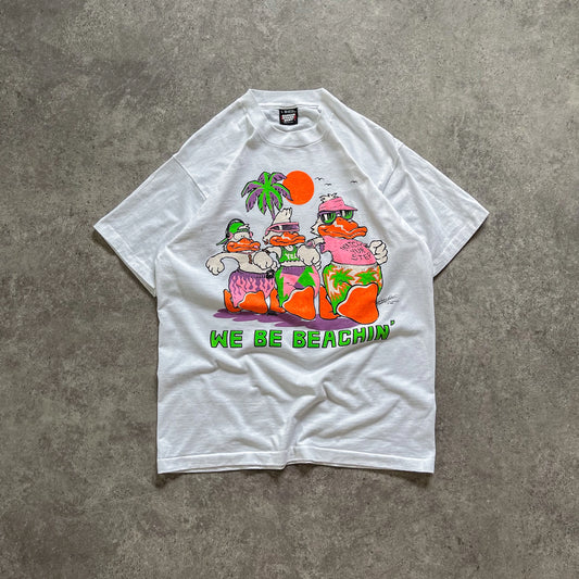 '88 We Be Beaching Tshirt - M